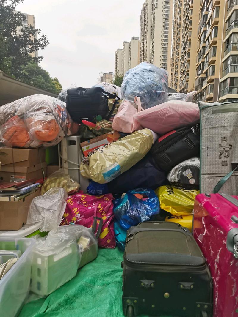 居民搬家,办公室搬迁,家具拆装,人力搬运工,处理各种垃圾
